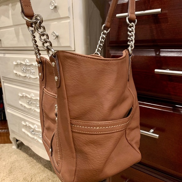 Beautiful Chaps brown leather shoulder bag- PERFECT condition; unused - Picture 2 of 7